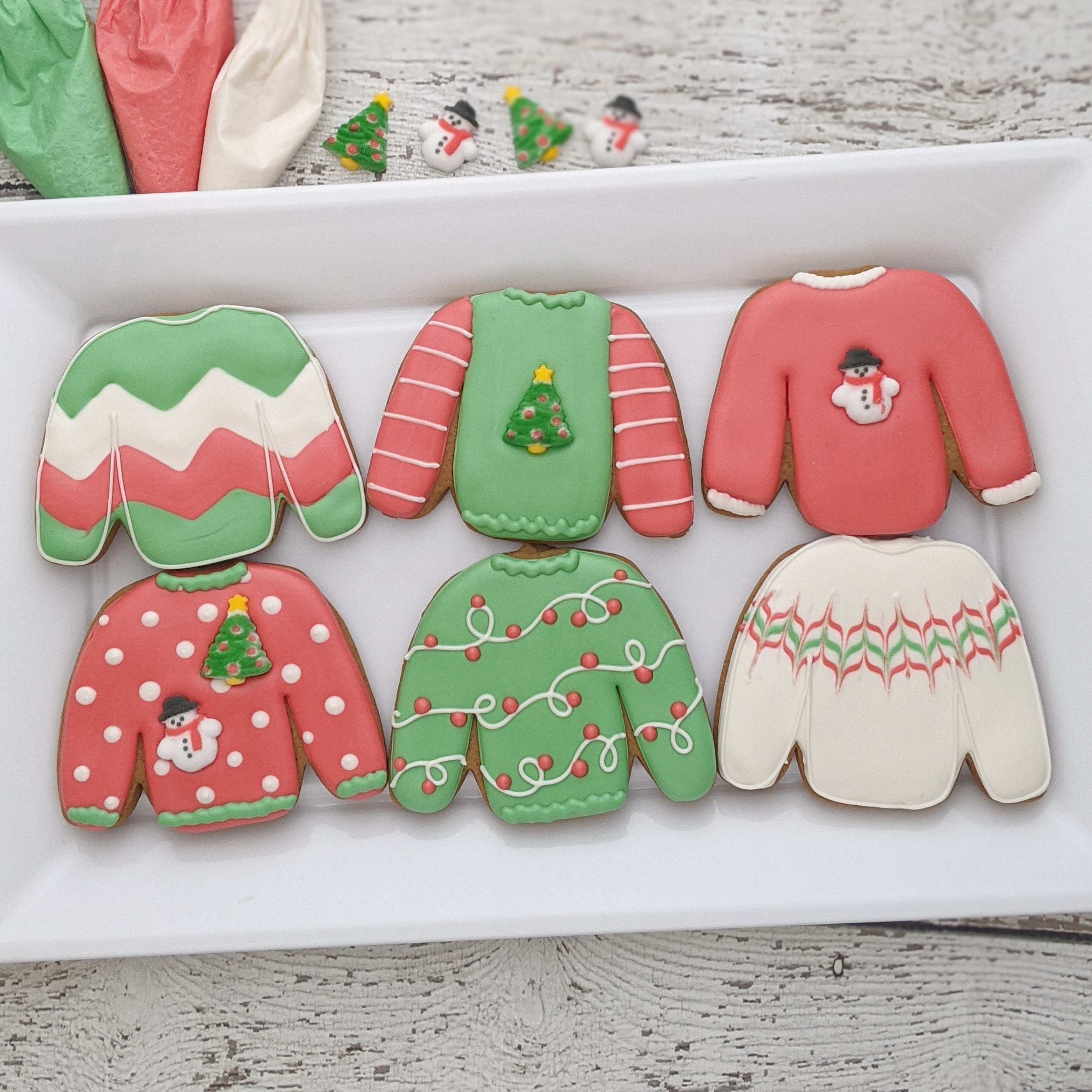 Festive Sweaters Cookie Decorating Kit