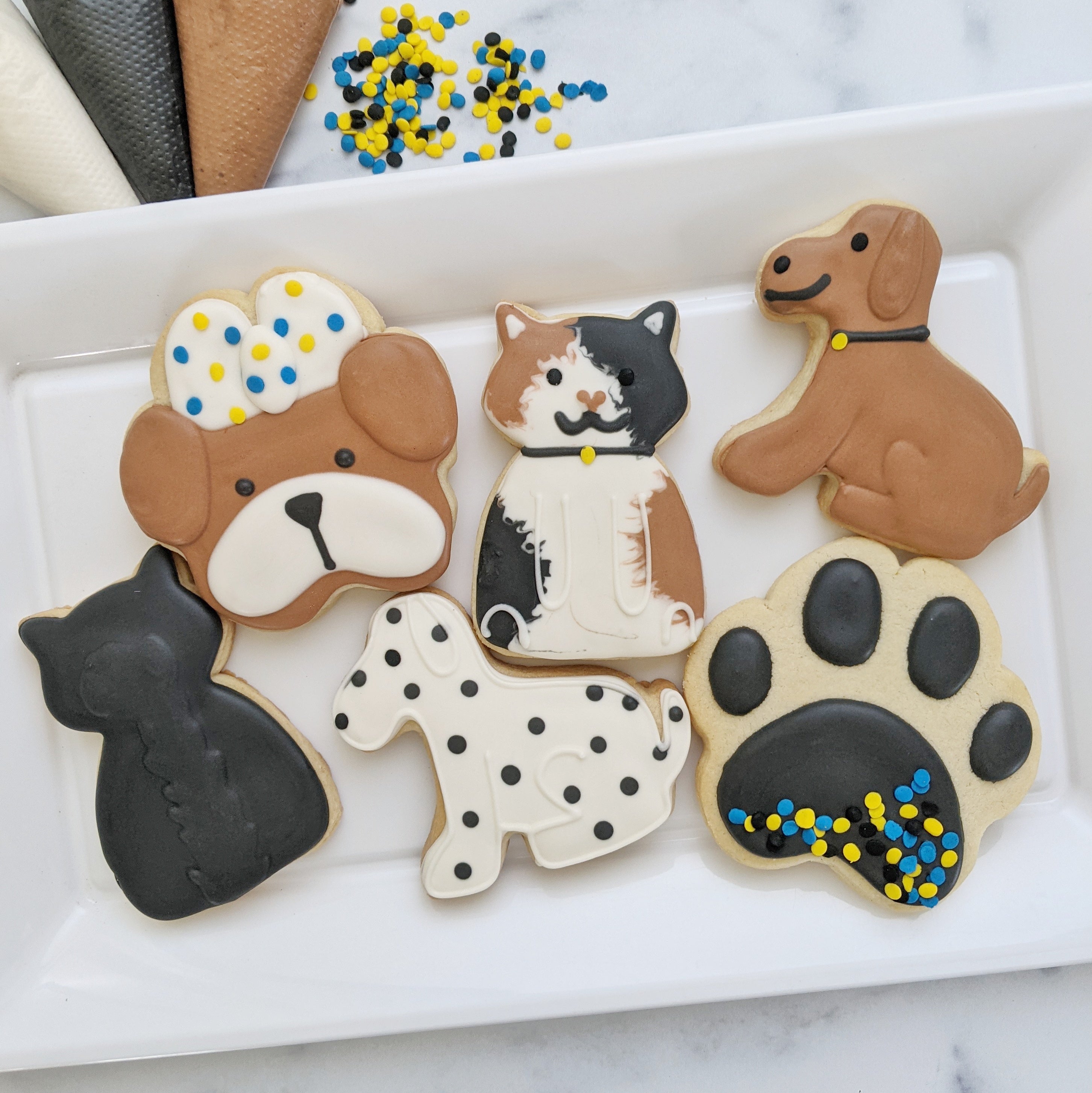 Dogs & Cats Sugar Cookie Decorating Kit